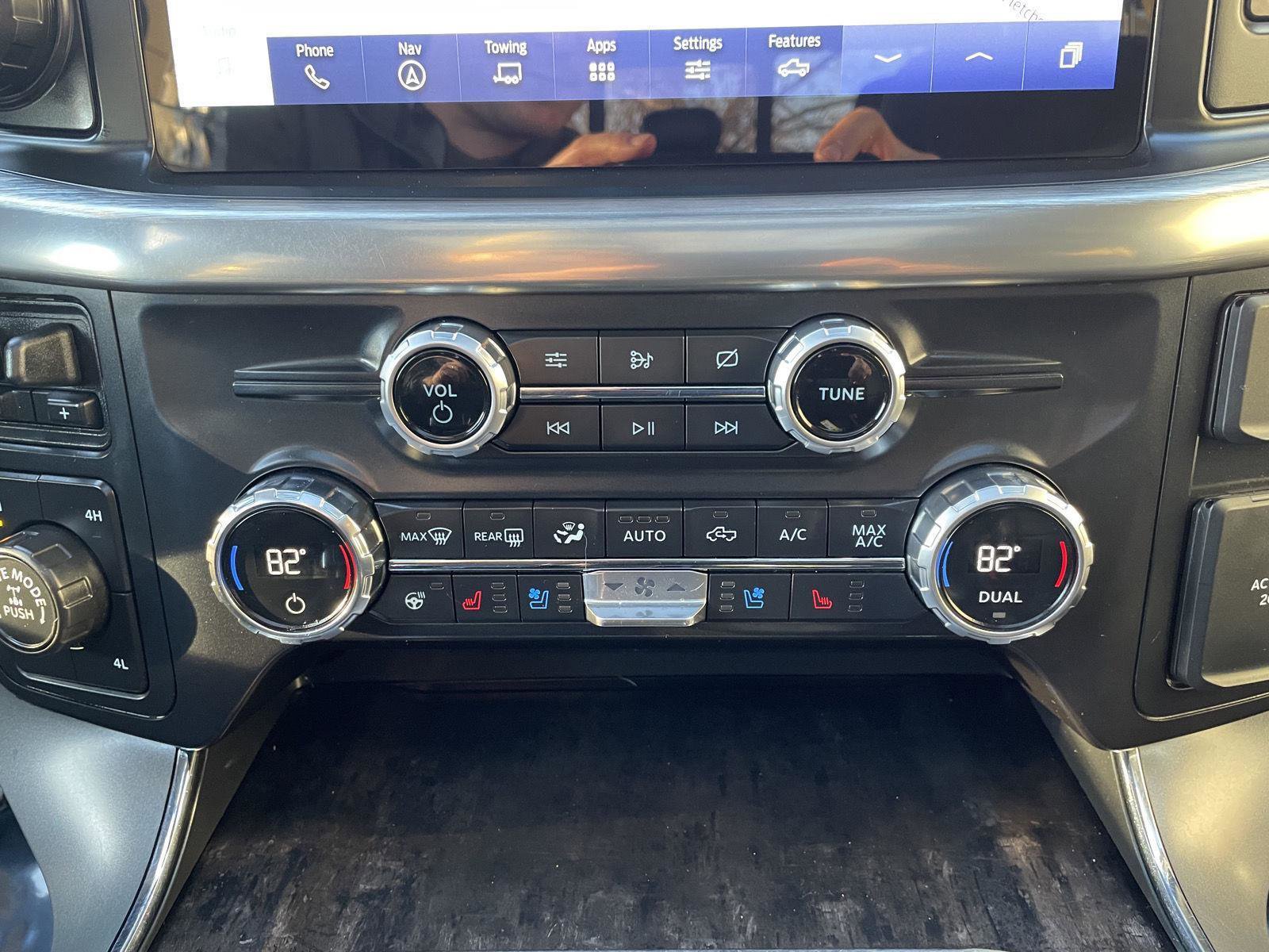 Certified 2021 Ford F150 Lariat w/ Equipment Group 502A High AWD/4WD image 29