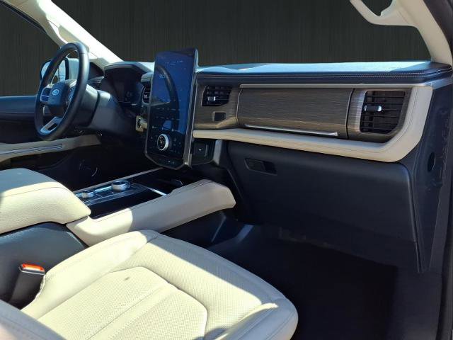 Certified 2024 Ford Expedition Limited image 13