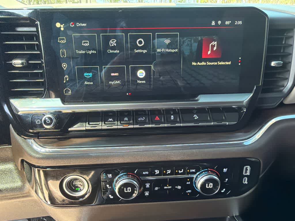 Used 2023 GMC Sierra 1500 SLT w/ SLT Premium Package AWD/4WD image 25