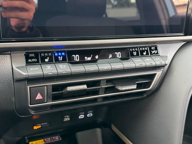 Used 2026 Toyota Camry XSE w/ Premium Plus Package FWD image 21
