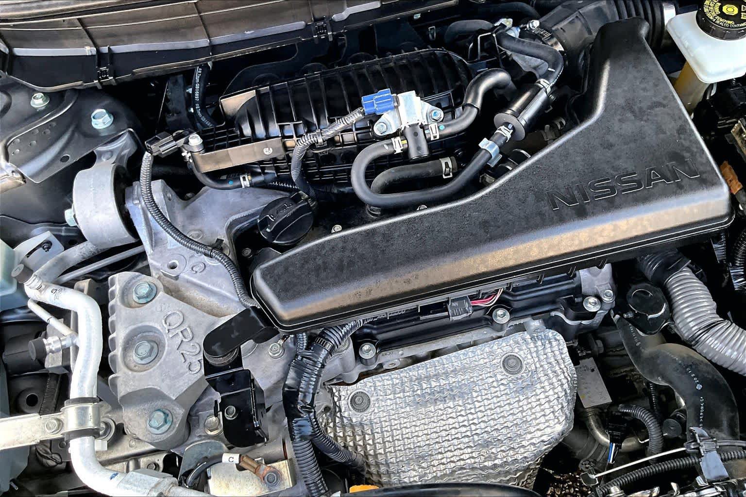 Used 2020 Nissan Rogue SV FWD image 33