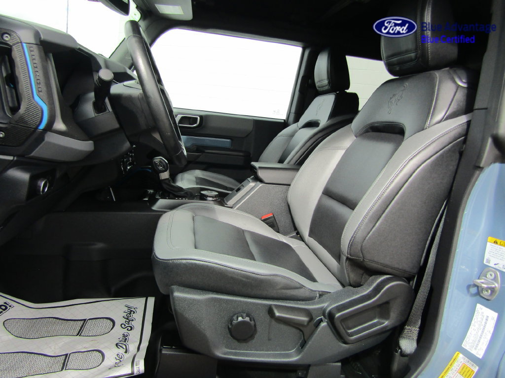 Certified 2024 Ford Bronco Black Diamond w/ Sasquatch Package AWD/4WD image 3
