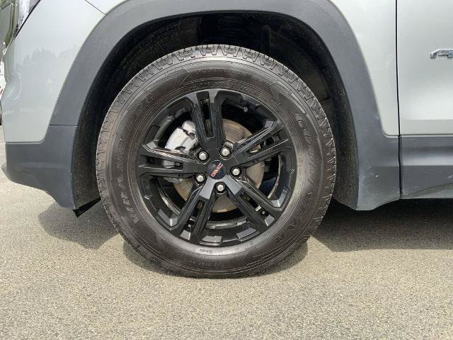 Used 2024 GMC Terrain AT4 AWD/4WD image 18