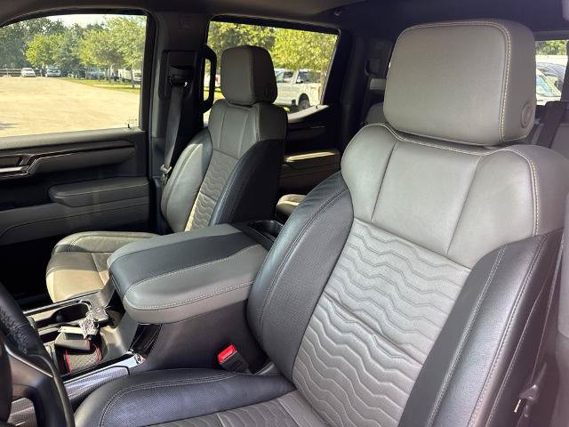 Used 2024 Chevrolet Silverado 1500 ZR2 w/ Technology Package AWD/4WD image 10