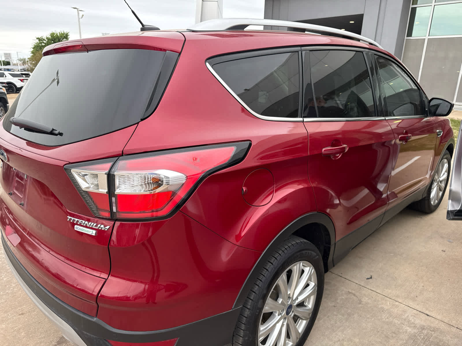 Certified 2017 Ford Escape Titanium image 9