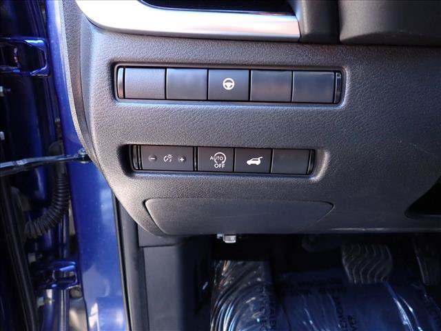Used 2023 Nissan Rogue SL w/ SL Premium Package AWD/4WD image 17