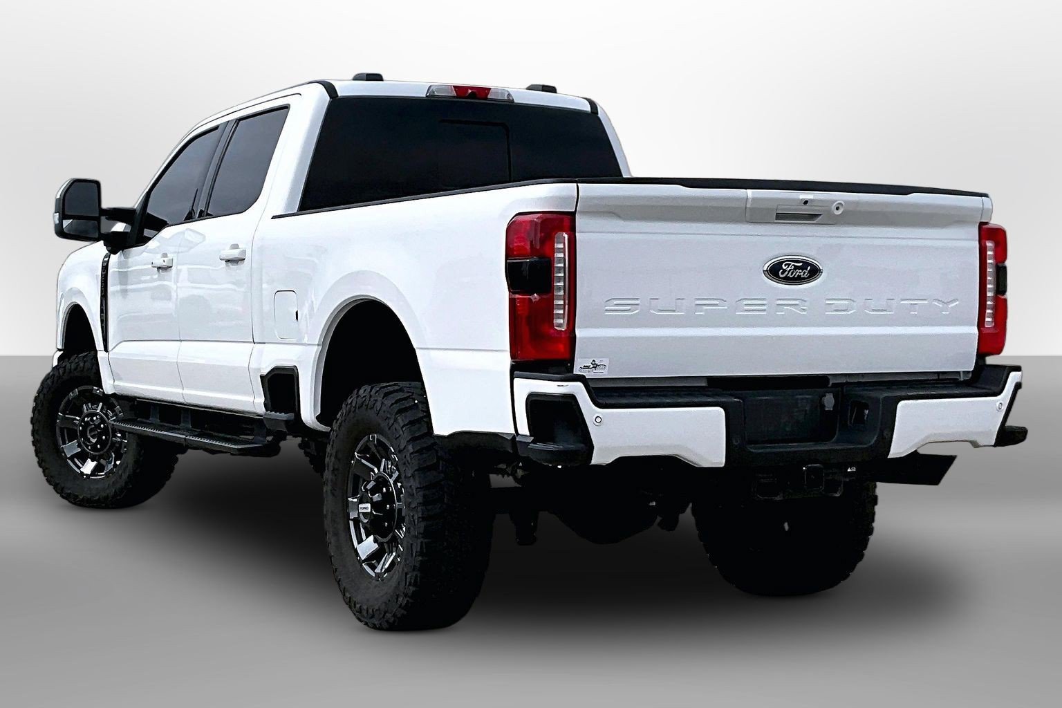 Certified 2023 Ford F250 Lariat w/ Sport Appearance Package AWD/4WD image 10