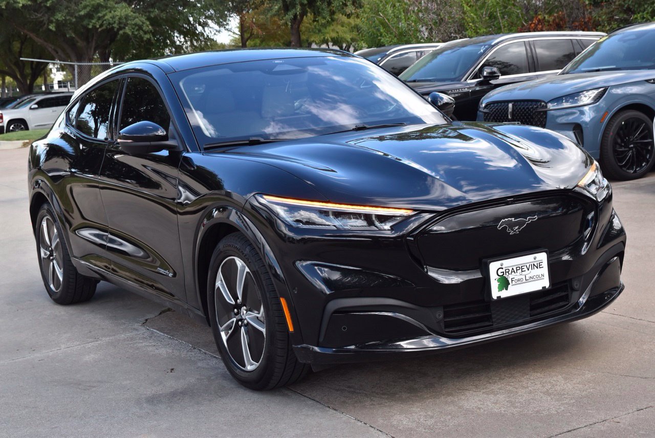 Certified 2023 Ford Mustang Mach-E Premium RWD image 4