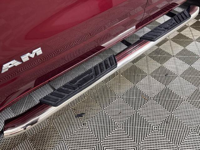 Used 2019 RAM 1500 Big Horn RWD image 15