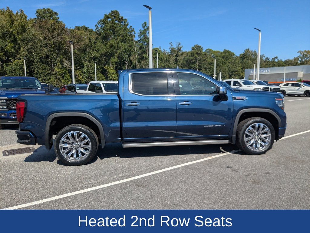 Used 2023 GMC Sierra 1500 Denali w/ Denali Reserve Package AWD/4WD image 3