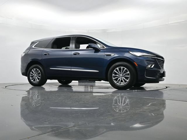 Used 2023 Buick Enclave Essence AWD/4WD image 39