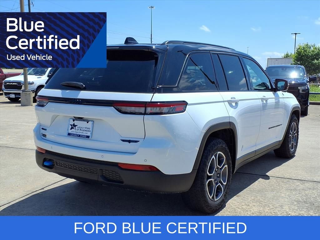 Used 2022 Jeep Grand Cherokee Trailhawk w/ Advanced Protech Group II AWD/4WD image 2
