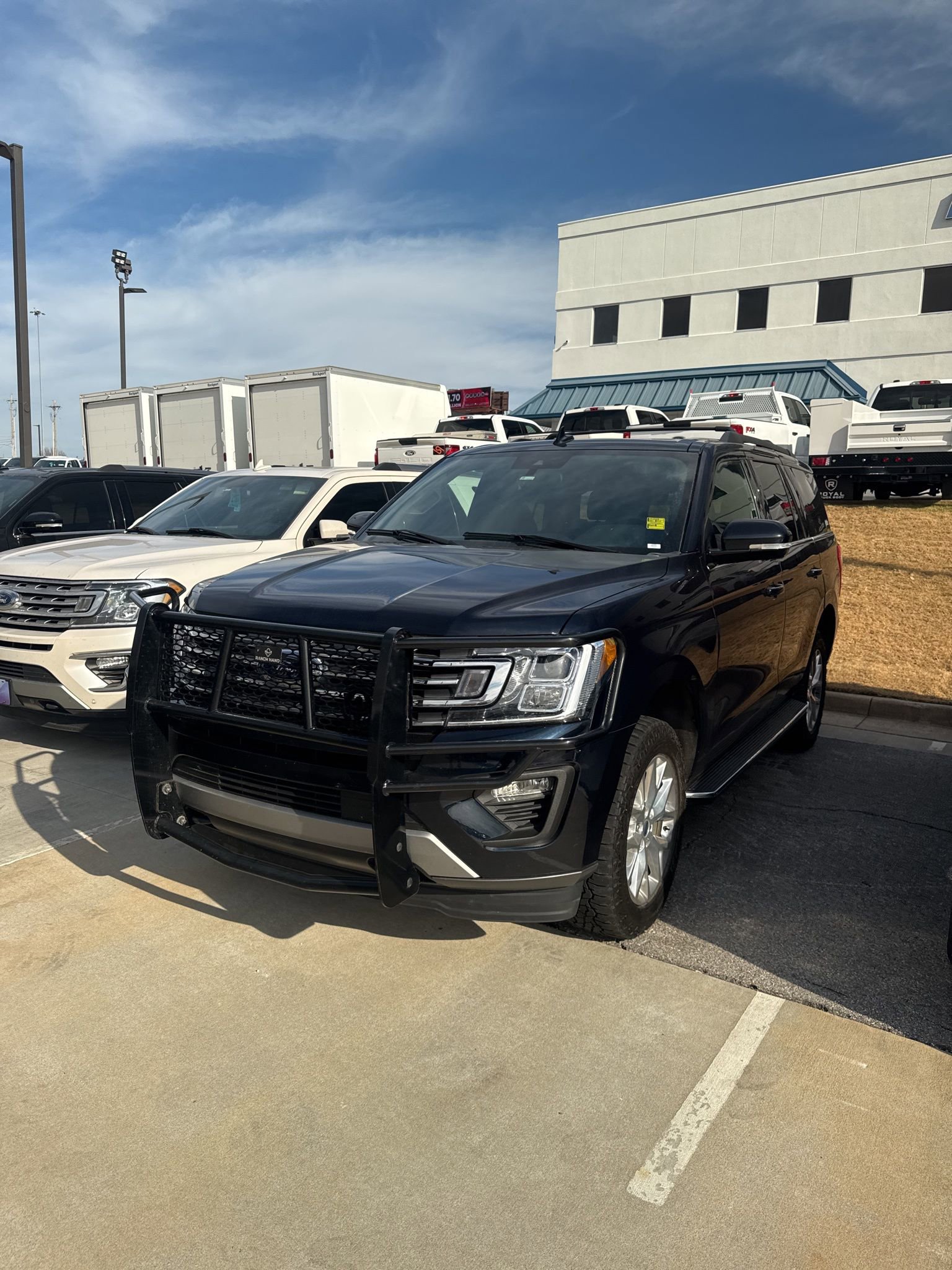 Certified 2021 Ford Expedition XLT image 1