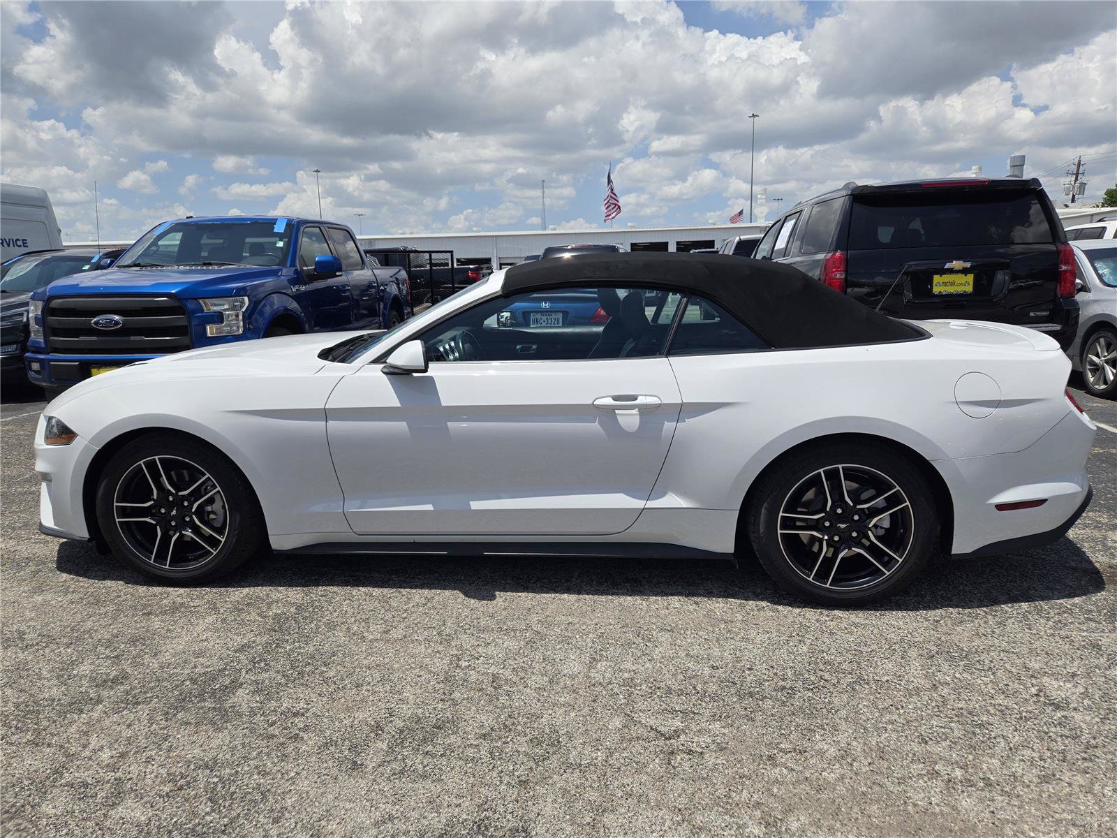 Certified 2021 Ford Mustang Premium RWD image 5