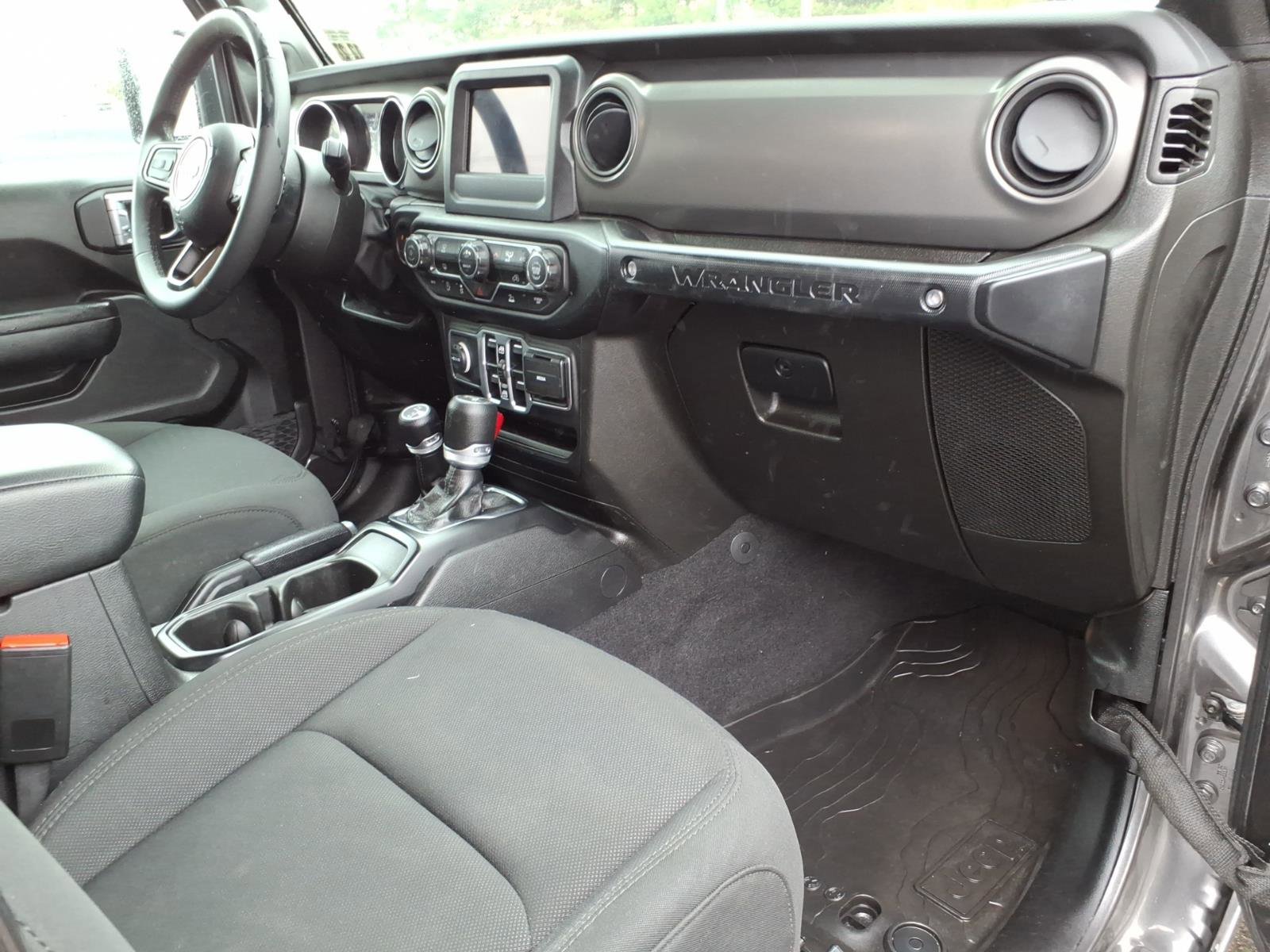 Used 2023 Jeep Wrangler Unlimited Sport AWD/4WD image 10