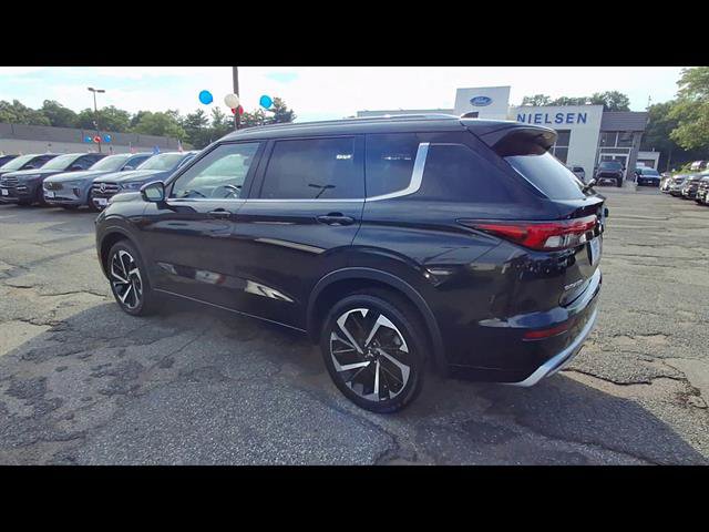 Used 2024 Mitsubishi Outlander SEL AWD/4WD image 6