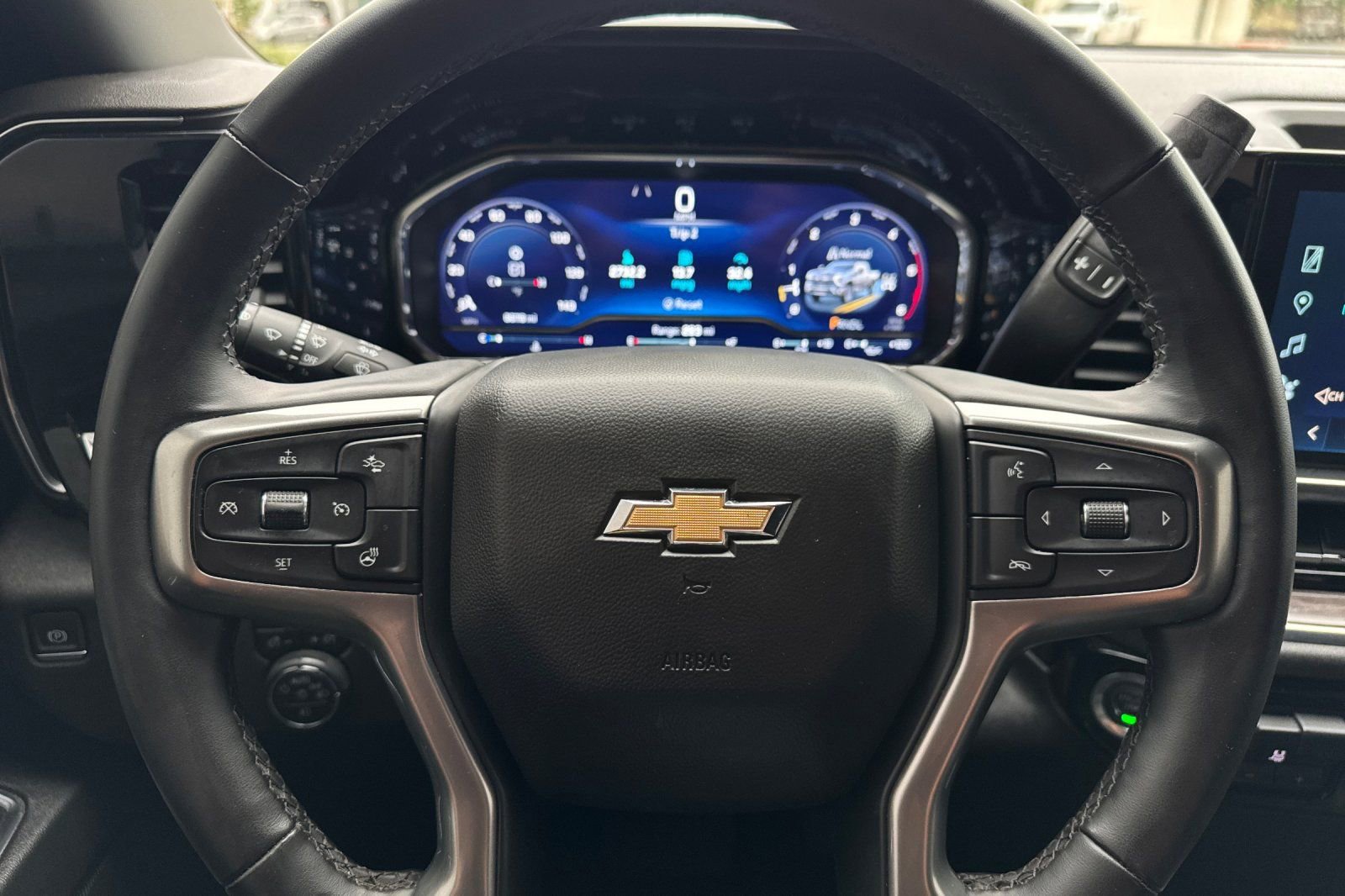 Used 2024 Chevrolet Silverado 2500 LTZ image 24