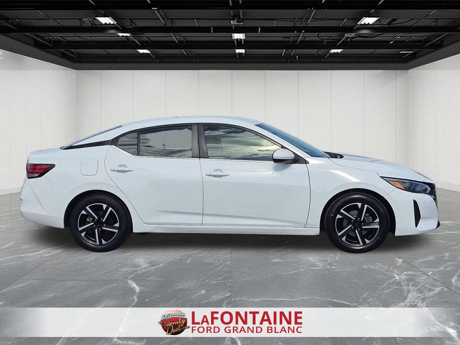 Used 2024 Nissan Sentra SV w/ All-Weather Package FWD image 6