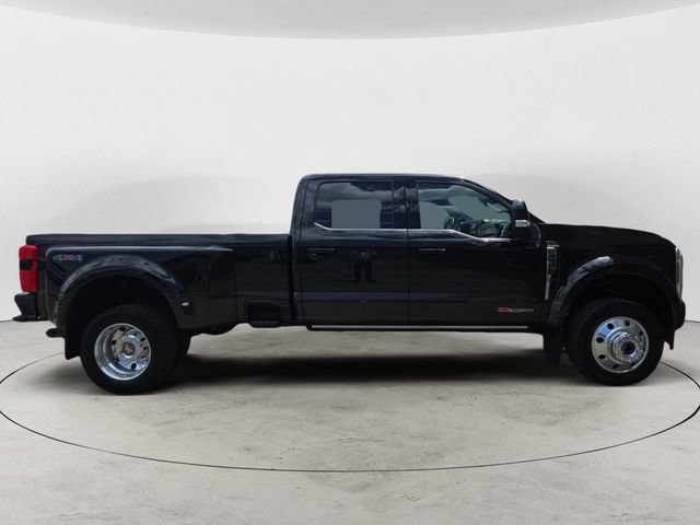 Certified 2025 Ford F450 King Ranch w/ Camper Package AWD/4WD image 6