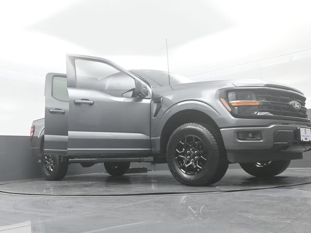 Certified 2024 Ford F150 XLT w/ XLT Black Appearance Package AWD/4WD image 30