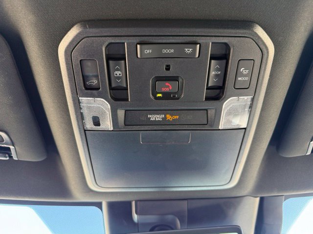 Used 2024 Toyota Sequoia Platinum AWD/4WD image 23