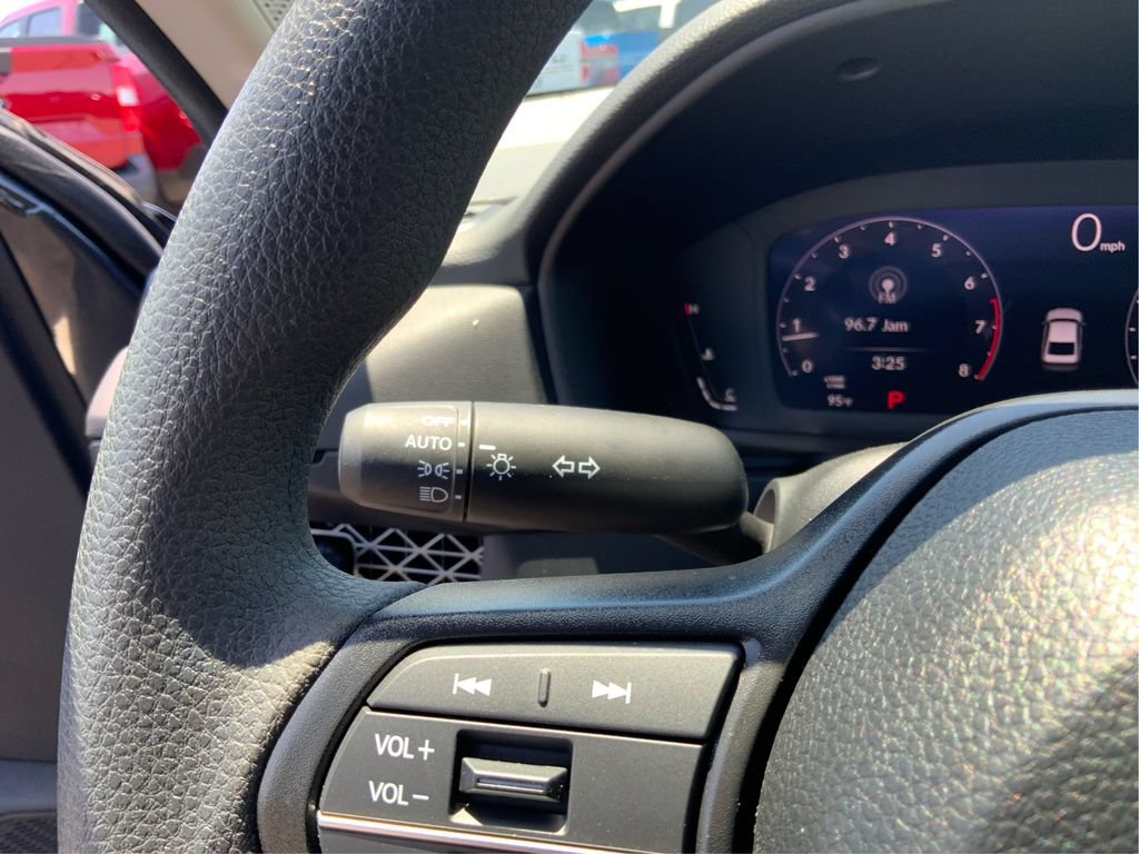 Used 2025 Honda Accord SE image 20