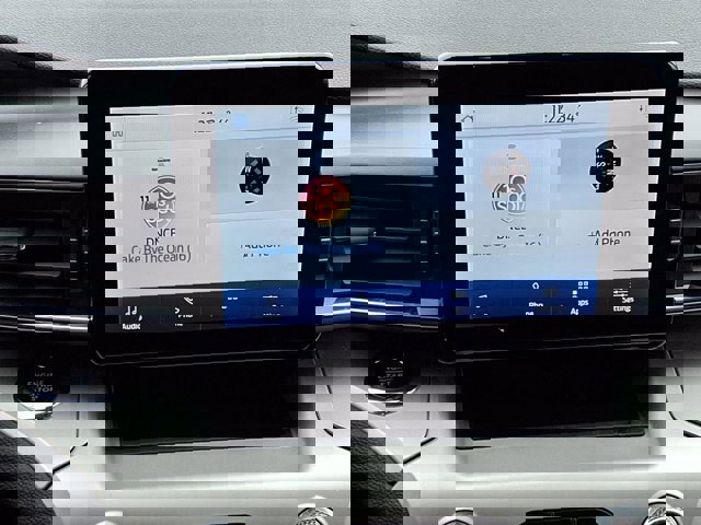 Certified 2024 Ford Explorer XLT w/ Equipment Group 202A image 12