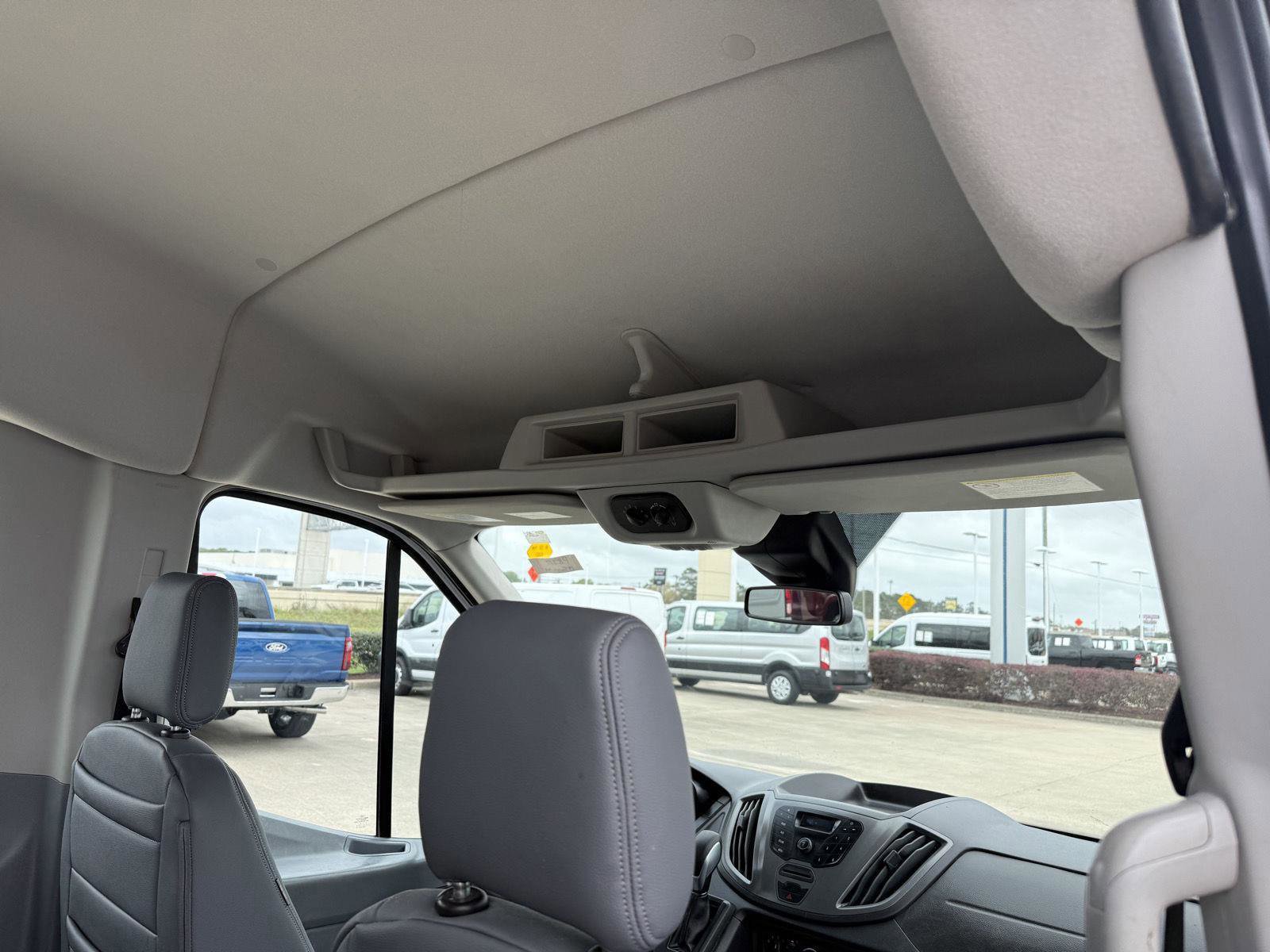 Certified 2019 Ford Transit 350 XL image 12