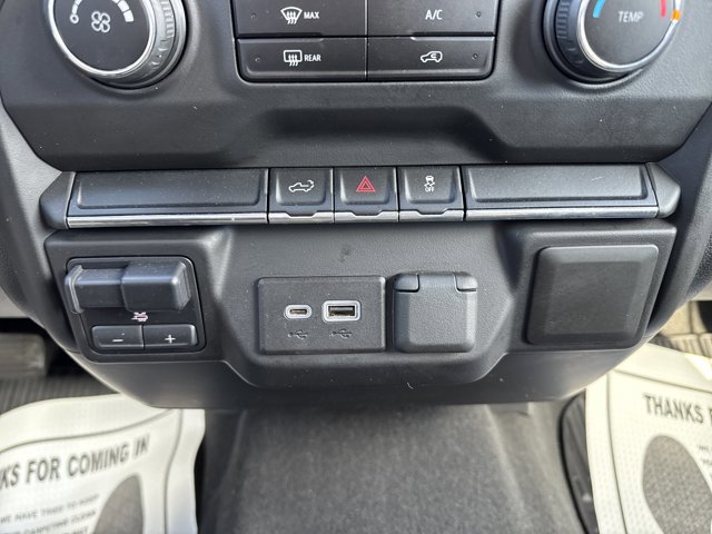 Used 2021 Chevrolet Silverado 1500 Custom image 22