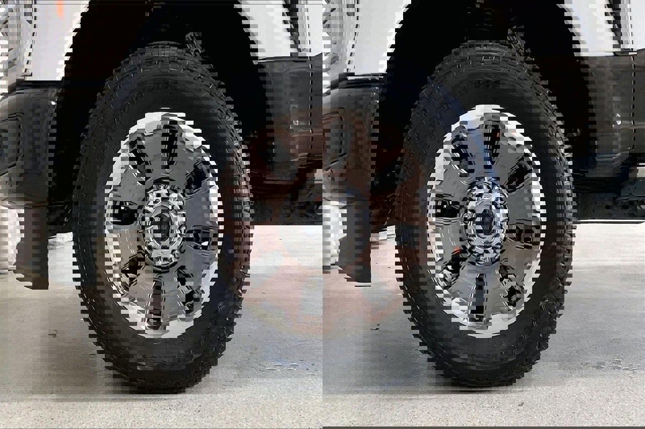 Certified 2025 Ford F350 King Ranch image 12