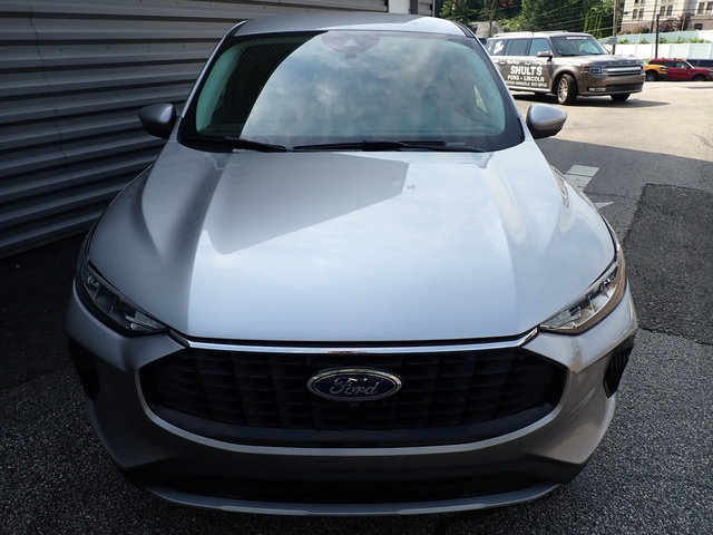 Certified 2023 Ford Escape Active AWD/4WD image 12