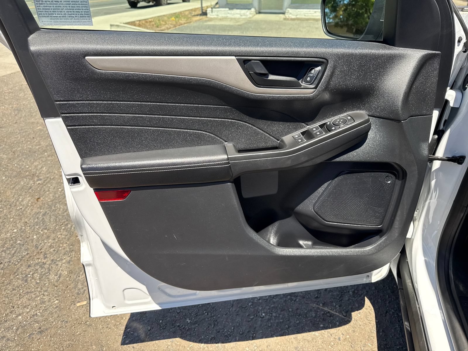 Certified 2022 Ford Escape SE AWD/4WD image 10