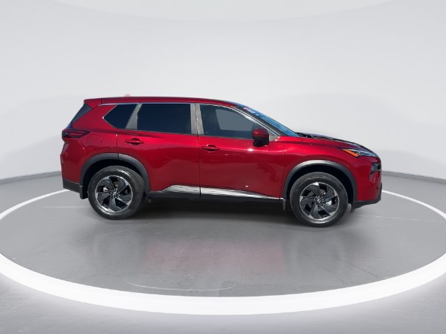 Used 2025 Nissan Rogue SV FWD image 8