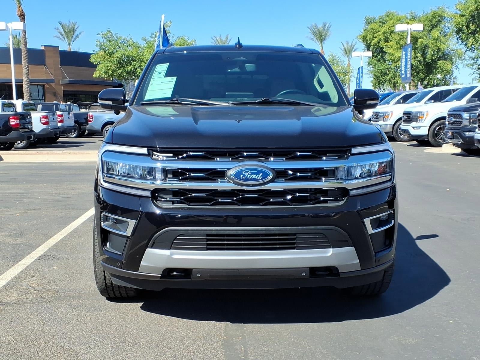 Certified 2024 Ford Expedition Limited AWD/4WD image 2