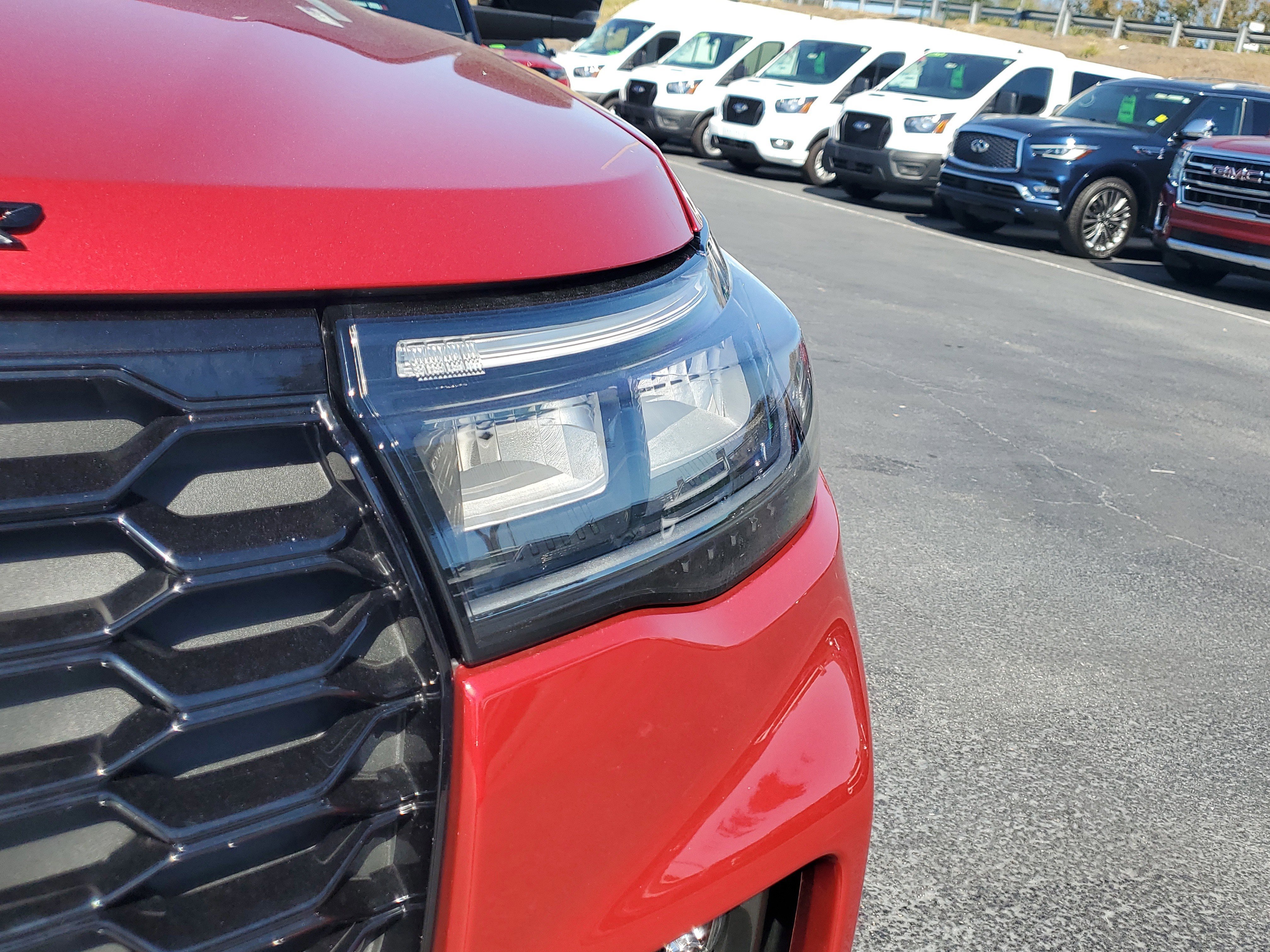 Certified 2025 Ford Explorer ST-Line w/ Premium Package image 6