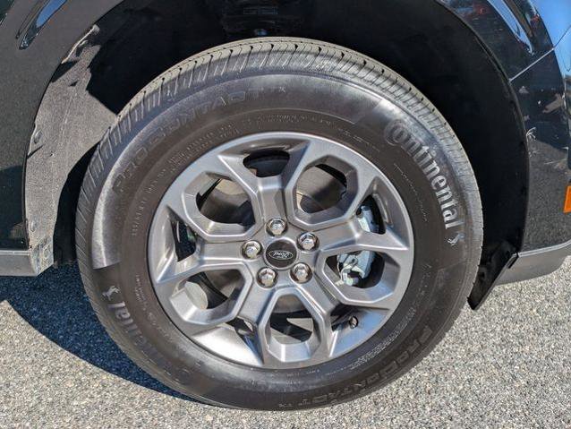 Certified 2024 Ford Maverick XLT FWD image 11