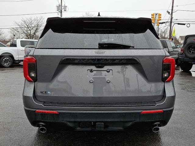 Certified 2023 Ford Explorer ST-Line w/ Class IV Trailer Tow Package image 3