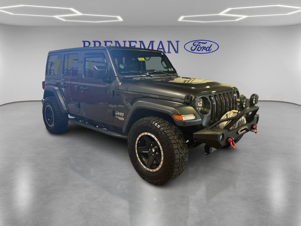 Used 2019 Jeep Wrangler Unlimited Sport S AWD/4WD image 3