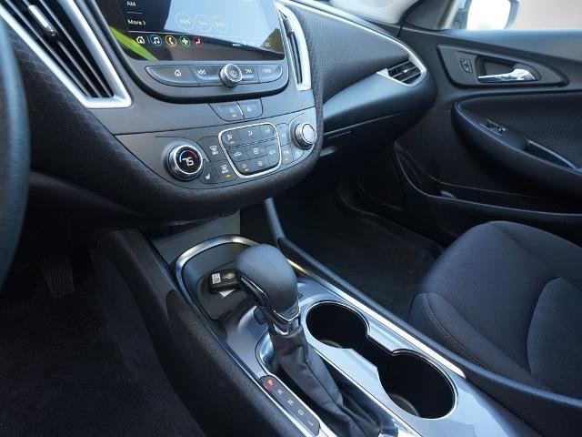 Used 2024 Chevrolet Malibu LT image 6