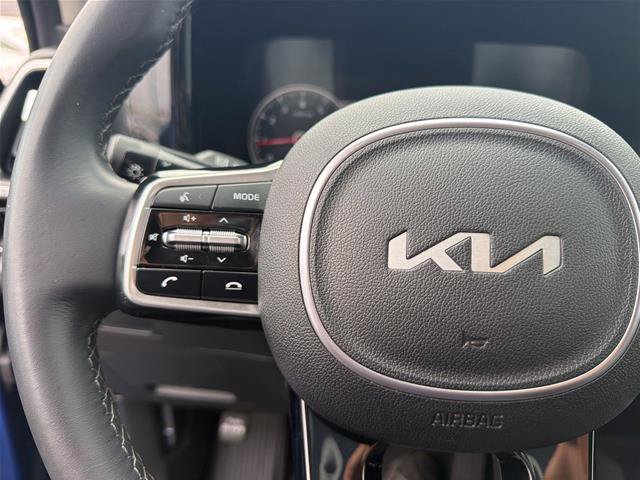 Used 2023 Kia Sorento S w/ Panoramic Sunroof Package FWD image 17
