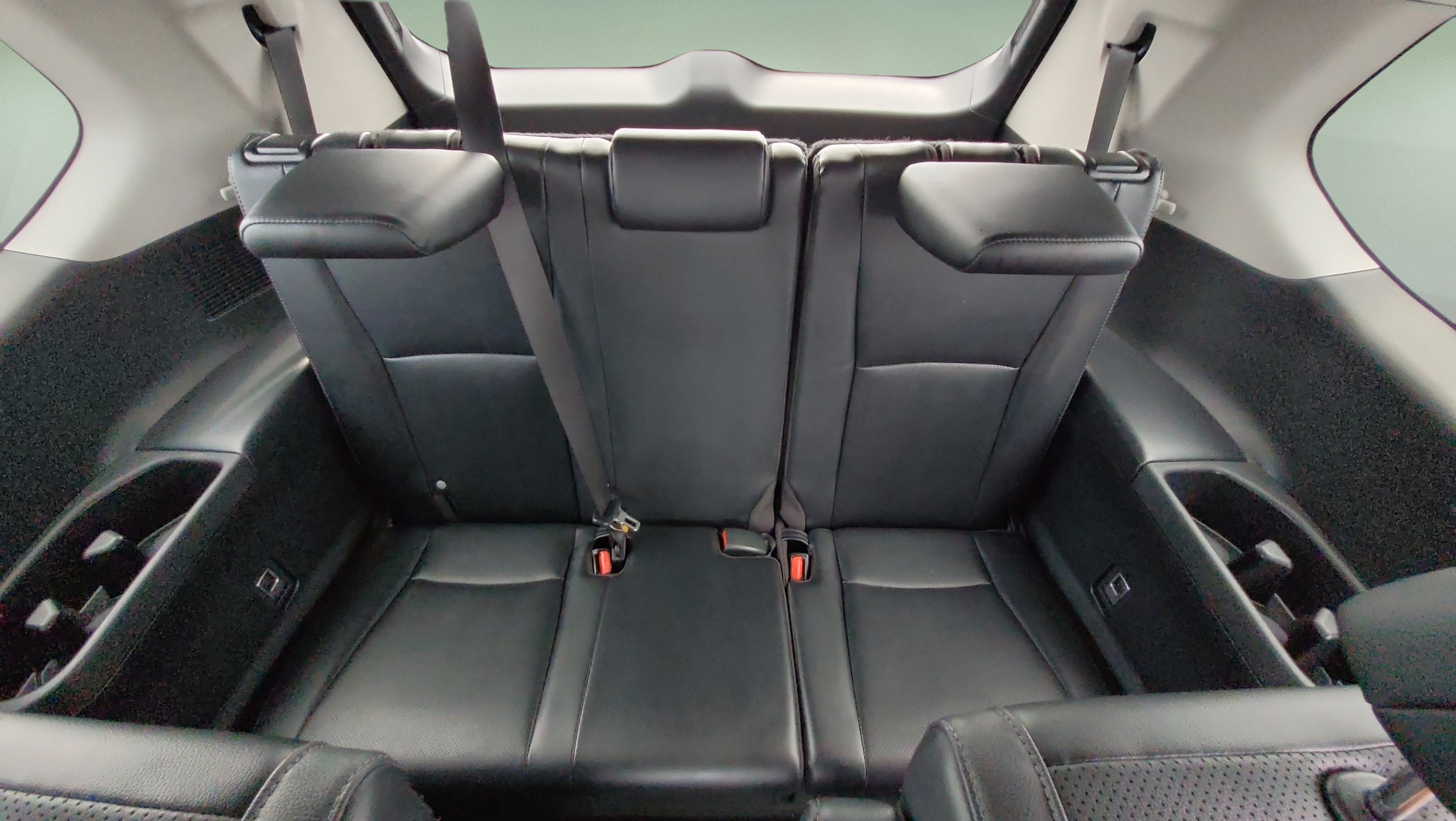 Used 2024 Toyota Grand Highlander AWD image 17