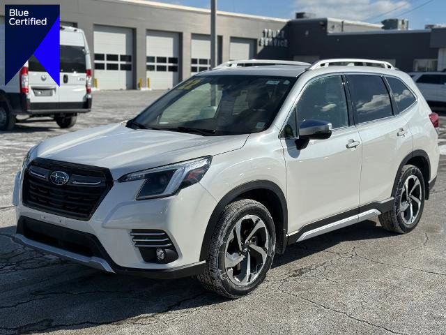 Used 2022 Subaru Forester Touring image 1