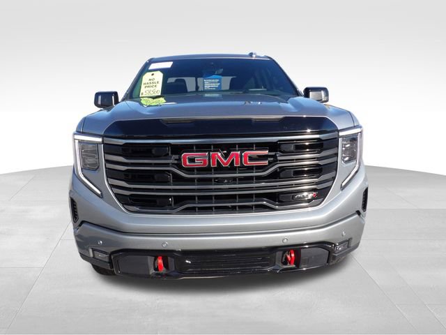 Used 2025 GMC Sierra 1500 AT4 w/ AT4 Premium Package AWD/4WD image 2