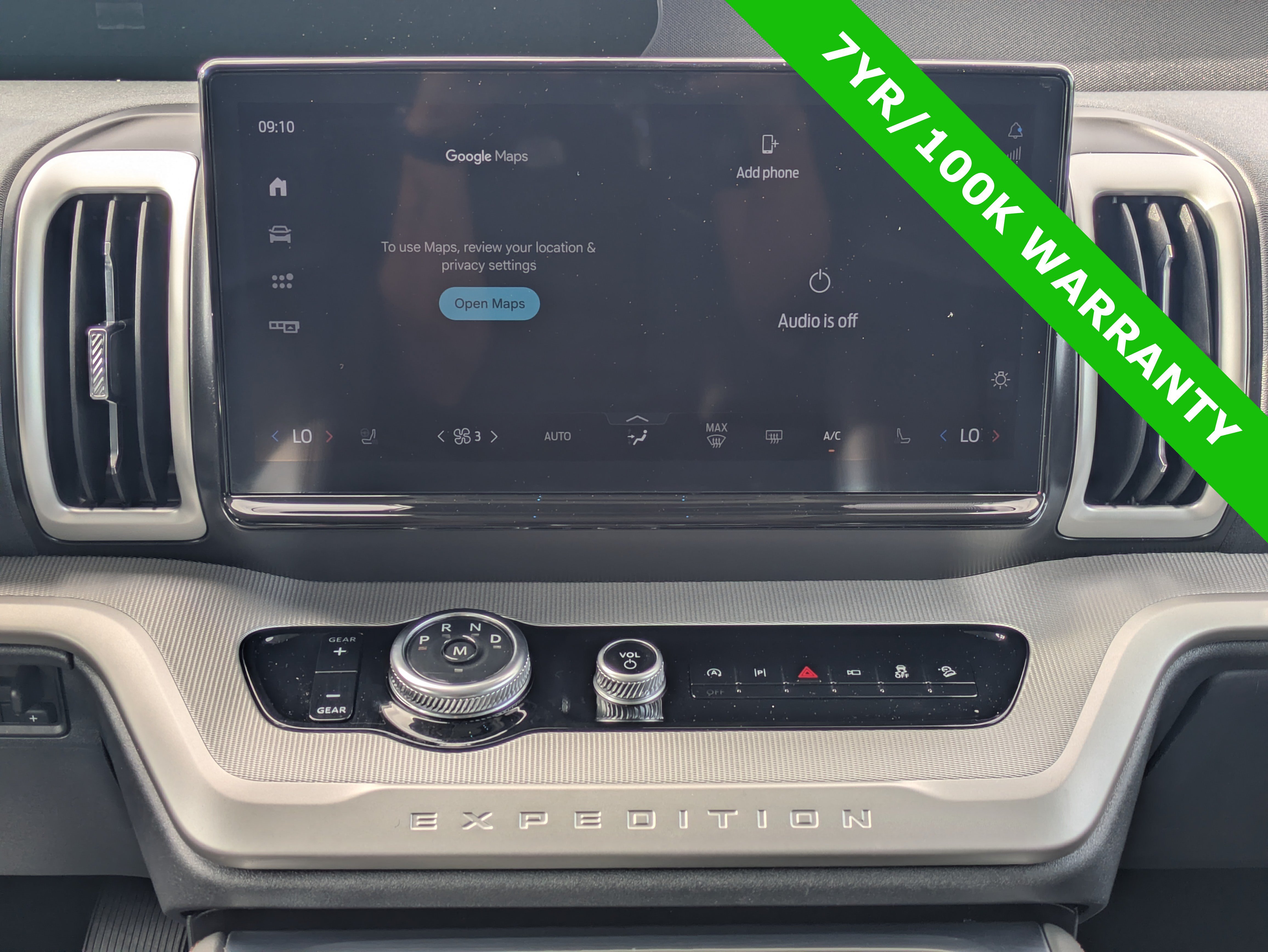 Certified 2025 Ford Expedition Active AWD/4WD image 22