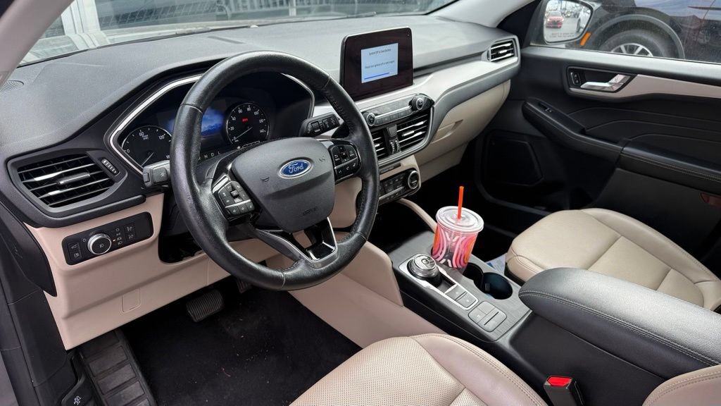 Certified 2021 Ford Escape SEL AWD/4WD image 9