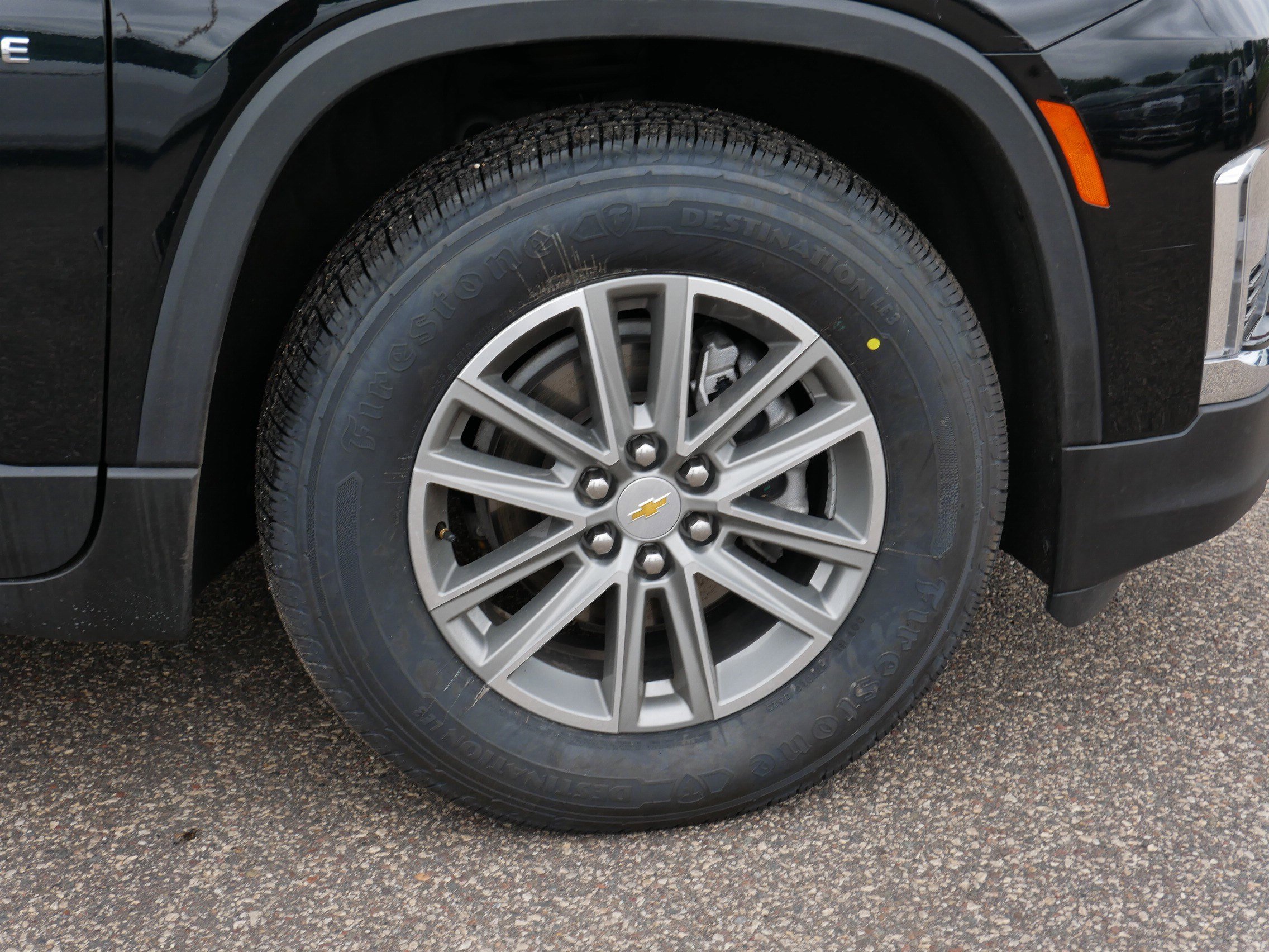 Used 2023 Chevrolet Traverse LT w/ LPO, Floor Liner Package AWD/4WD image 15
