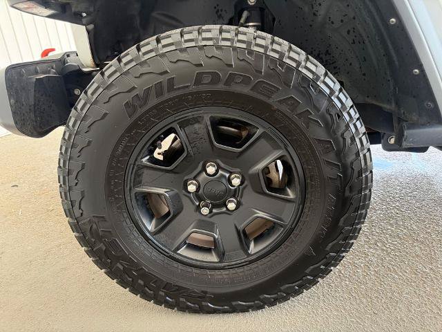 Used 2022 Jeep Gladiator Mojave w/ Trailer Tow Package AWD/4WD image 28