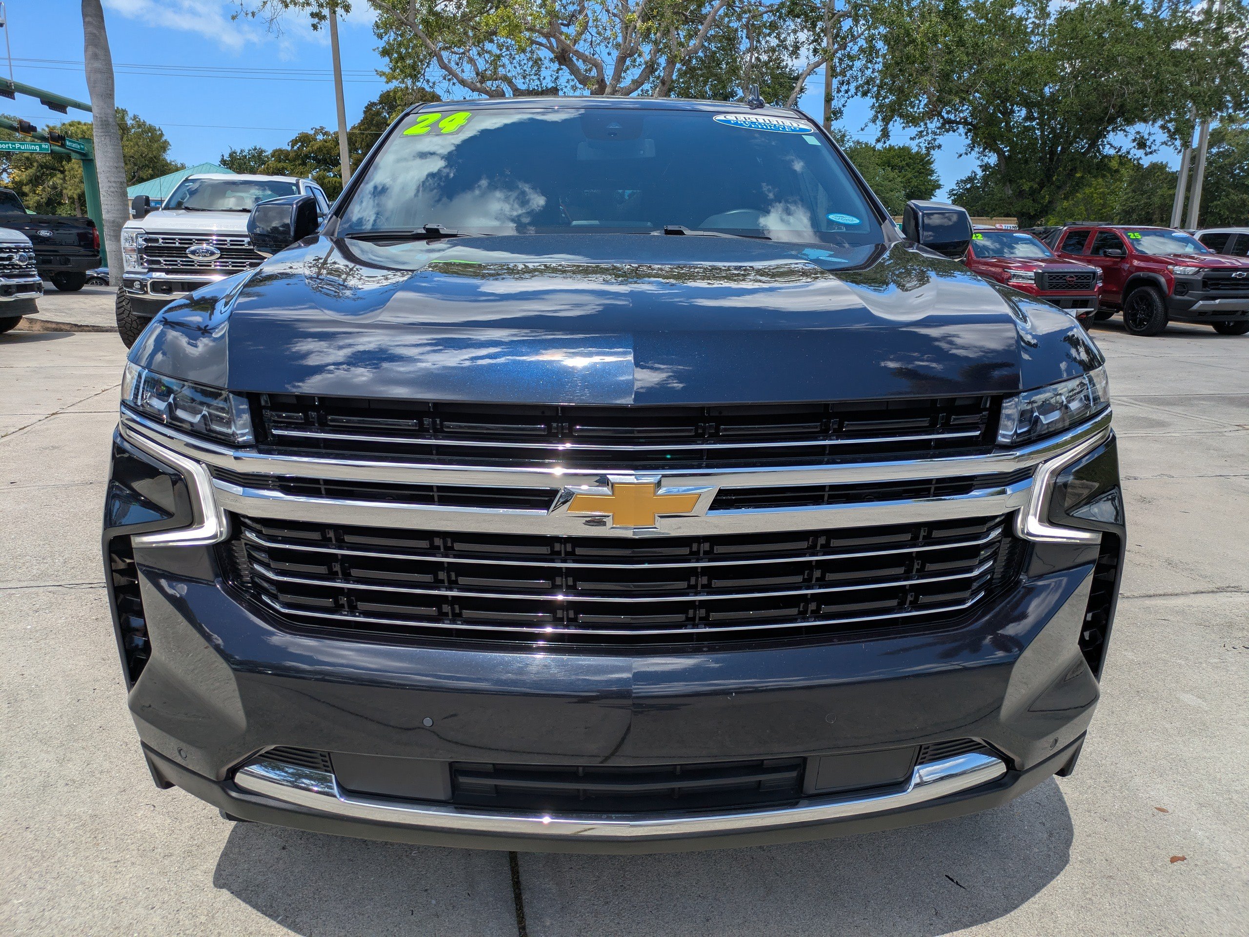 Used 2024 Chevrolet Tahoe LT RWD image 8