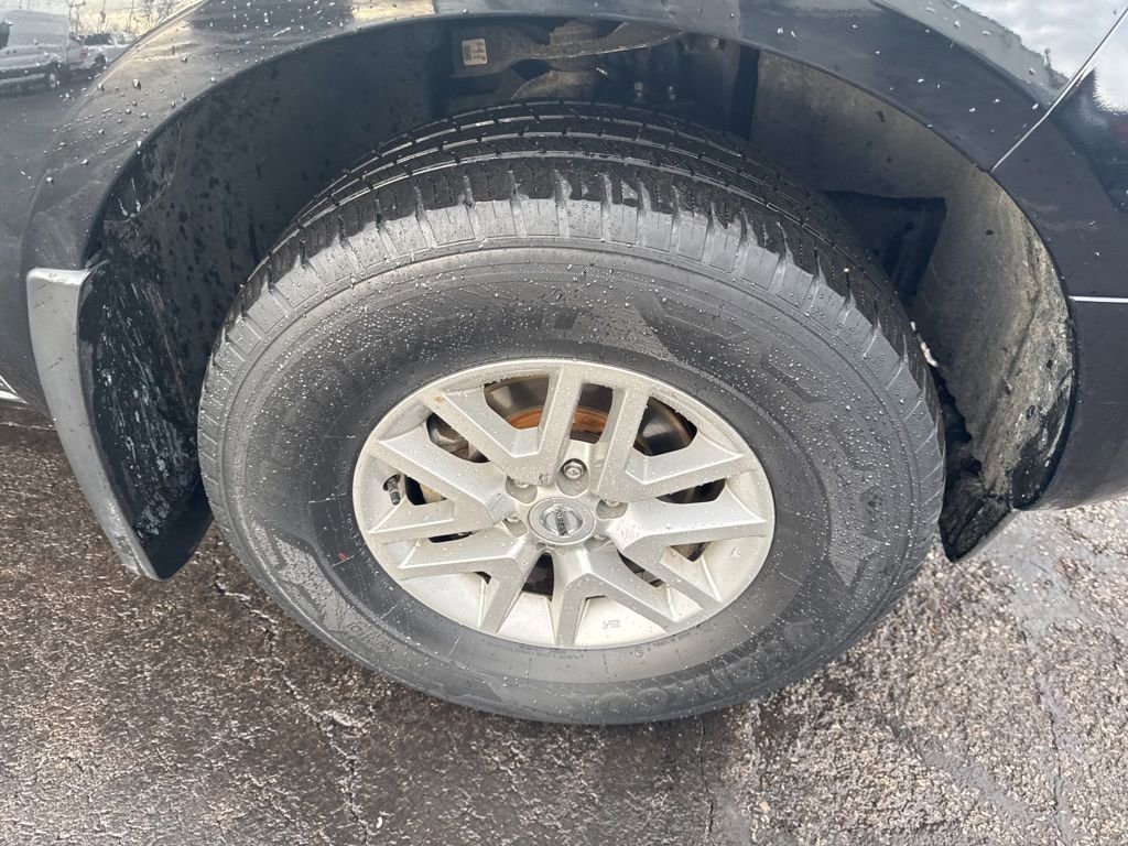 Used 2021 Nissan Frontier SV image 41