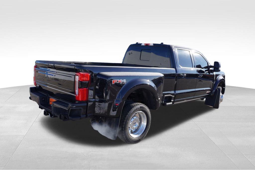 Certified 2025 Ford F450 Platinum w/ FX4 Off-Road Package image 8